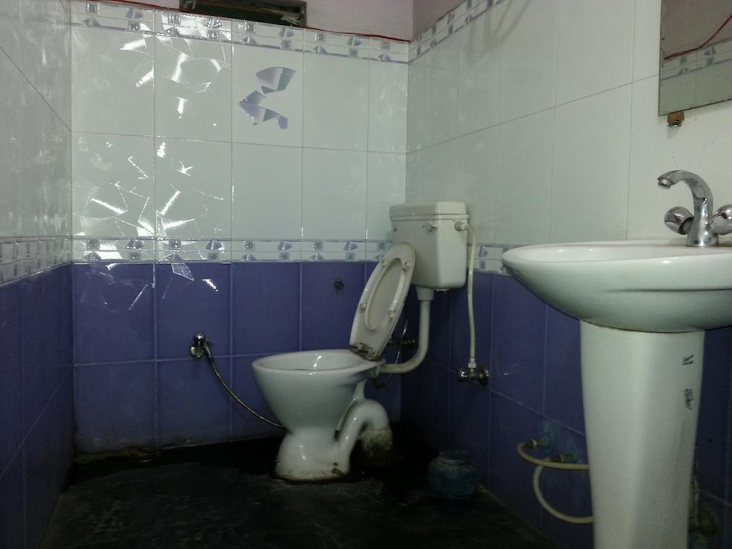 Hotel Marina Inn Dhanbād Habitación foto